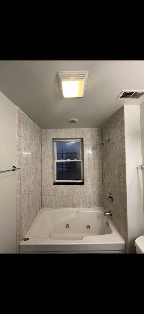 Apartment for rent at 7020 S Cregier Ave, Chicago, IL 60649