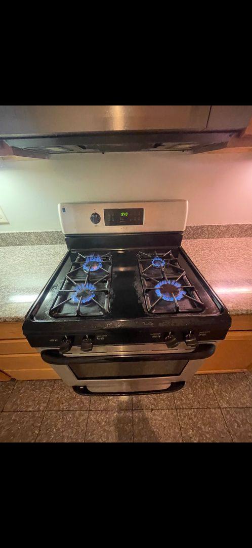 Apartment for rent at 7020 S Cregier Ave, Chicago, IL 60649