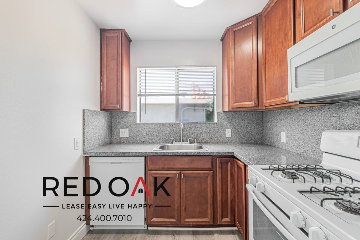Condo for rent at 6928 Agnes Ave #2, North Hollywood, CA 91605