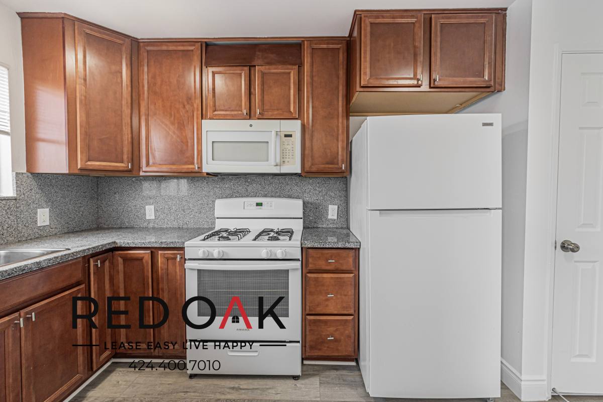 Condo for rent at 6928 Agnes Ave #2, North Hollywood, CA 91605