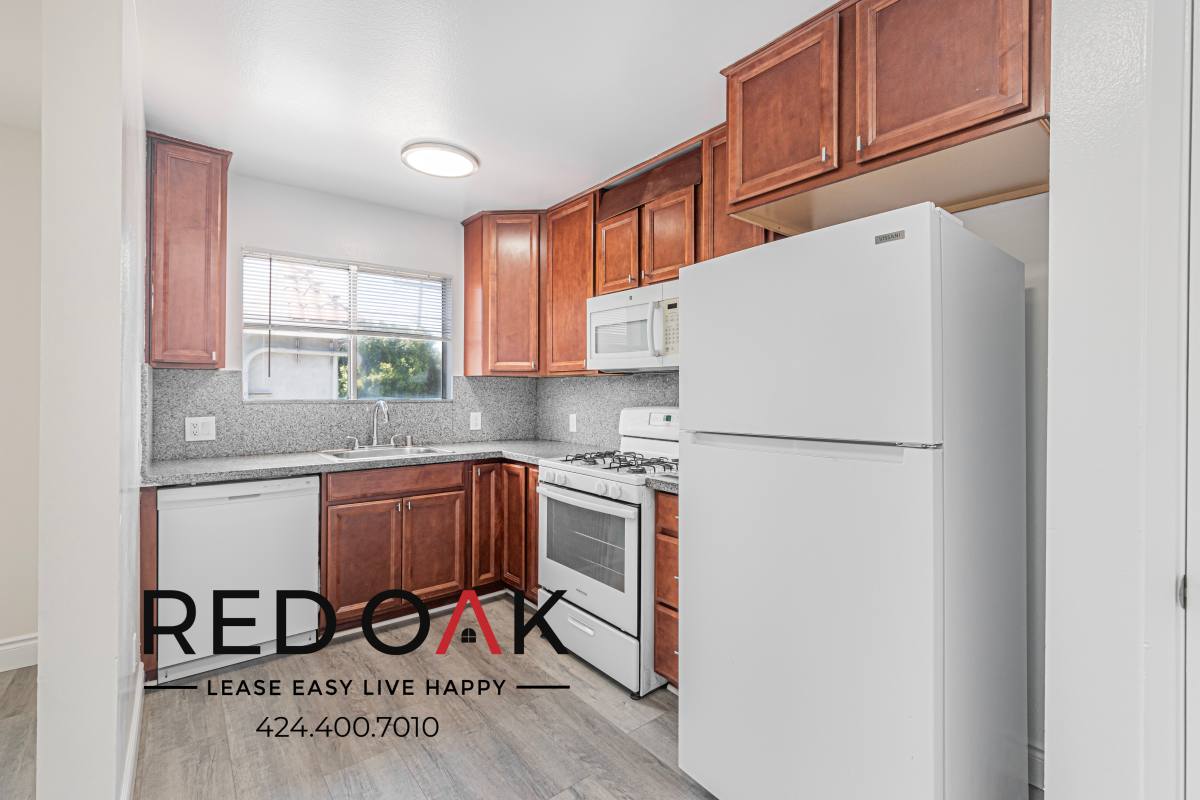 Condo for rent at 6928 Agnes Ave #2, North Hollywood, CA 91605