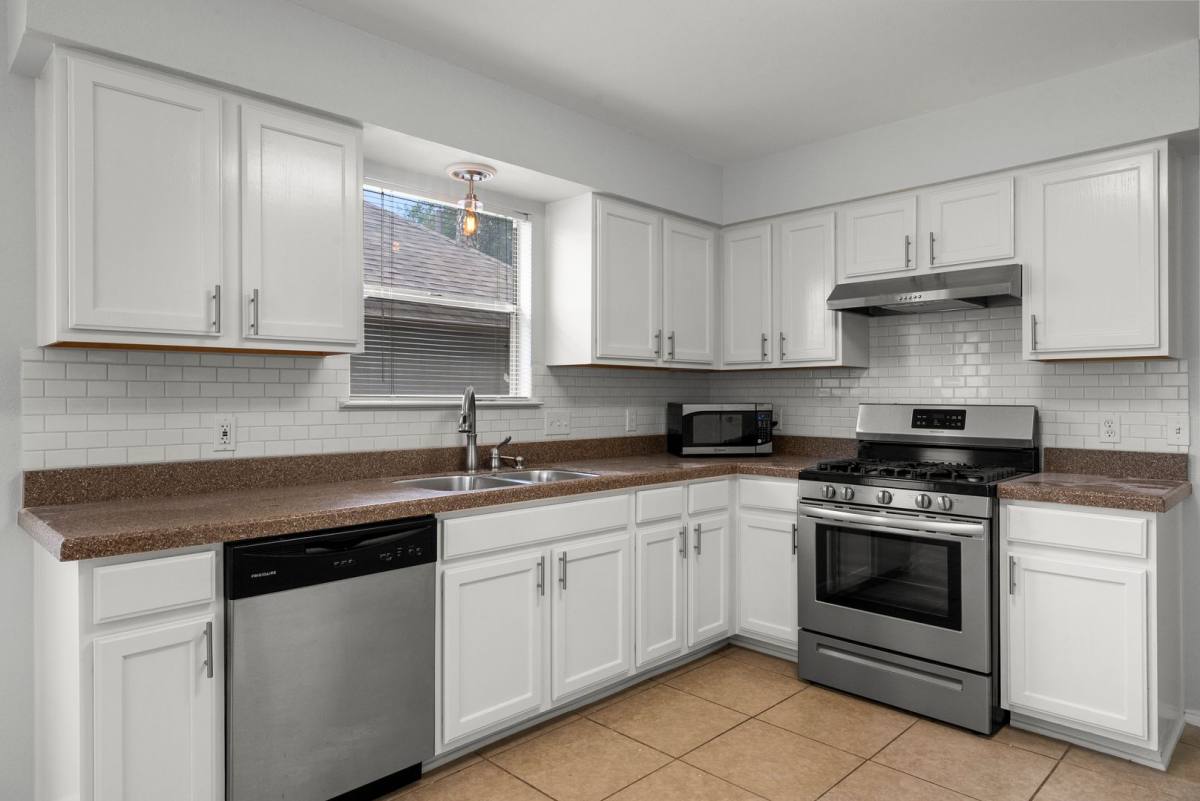 House for rent at 10410 Cayuse Cove, Austin, TX 78748