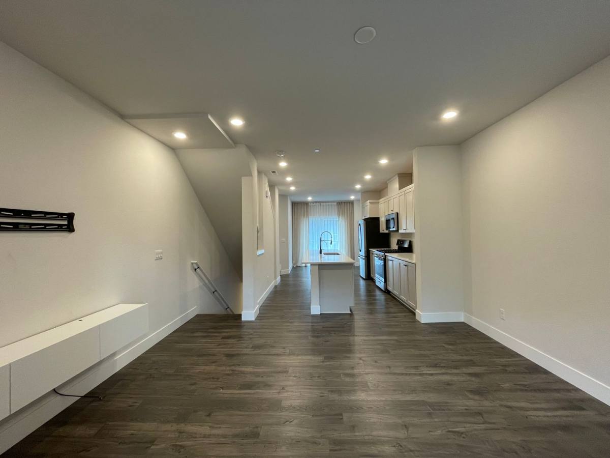 Townhouse for rent at 16022 NW Hosmer Lane, Portland, OR 97229