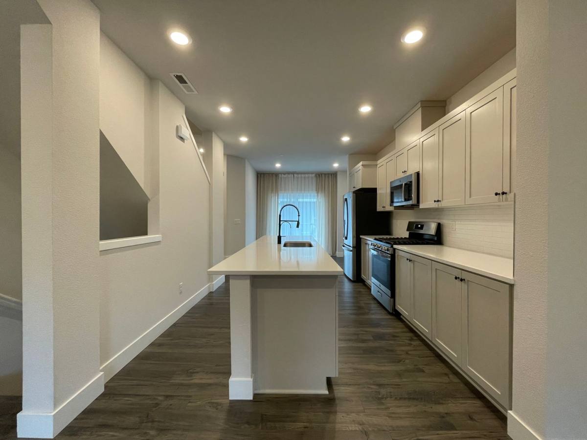 Townhouse for rent at 16022 NW Hosmer Lane, Portland, OR 97229