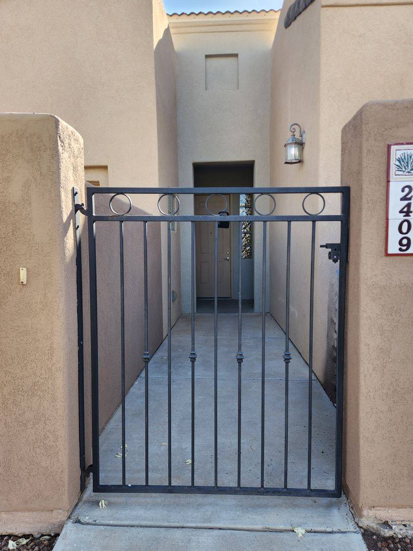 Townhouse for rent at 2409 Cortina, Las Cruces, NM 88011