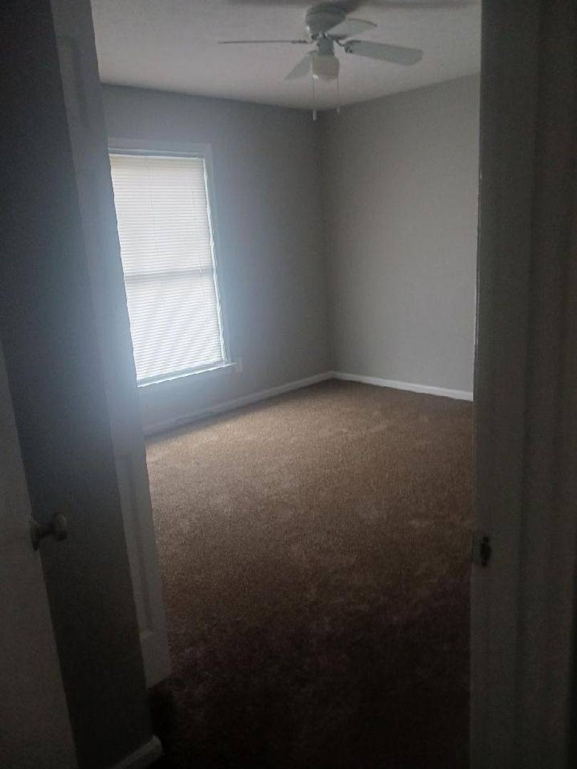 House for rent at 4414 Tara Gale Court, Louisville, KY 40216