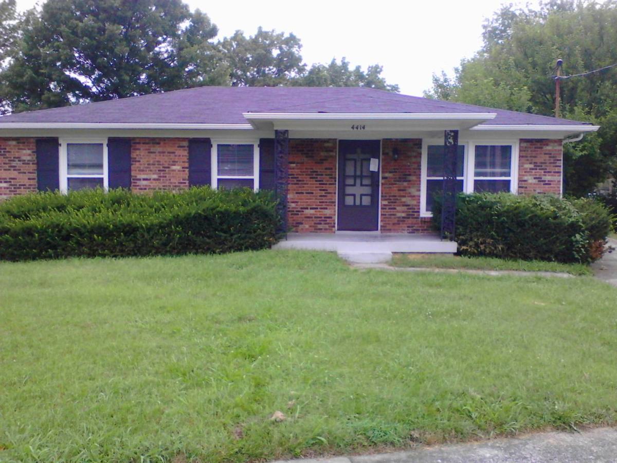 House for rent at 4414 Tara Gale Court, Louisville, KY 40216