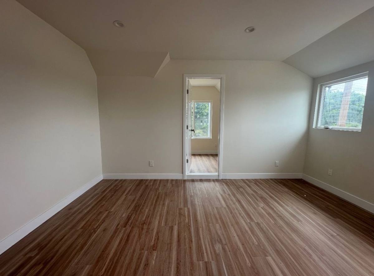 Apartment for rent at 584 Cypress Ave, Los Angeles, CA 90065