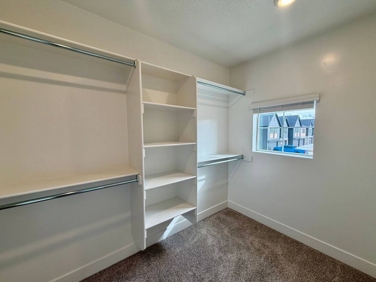 Townhouse for rent at 2721 W 2775 N, Ogden, UT 84404