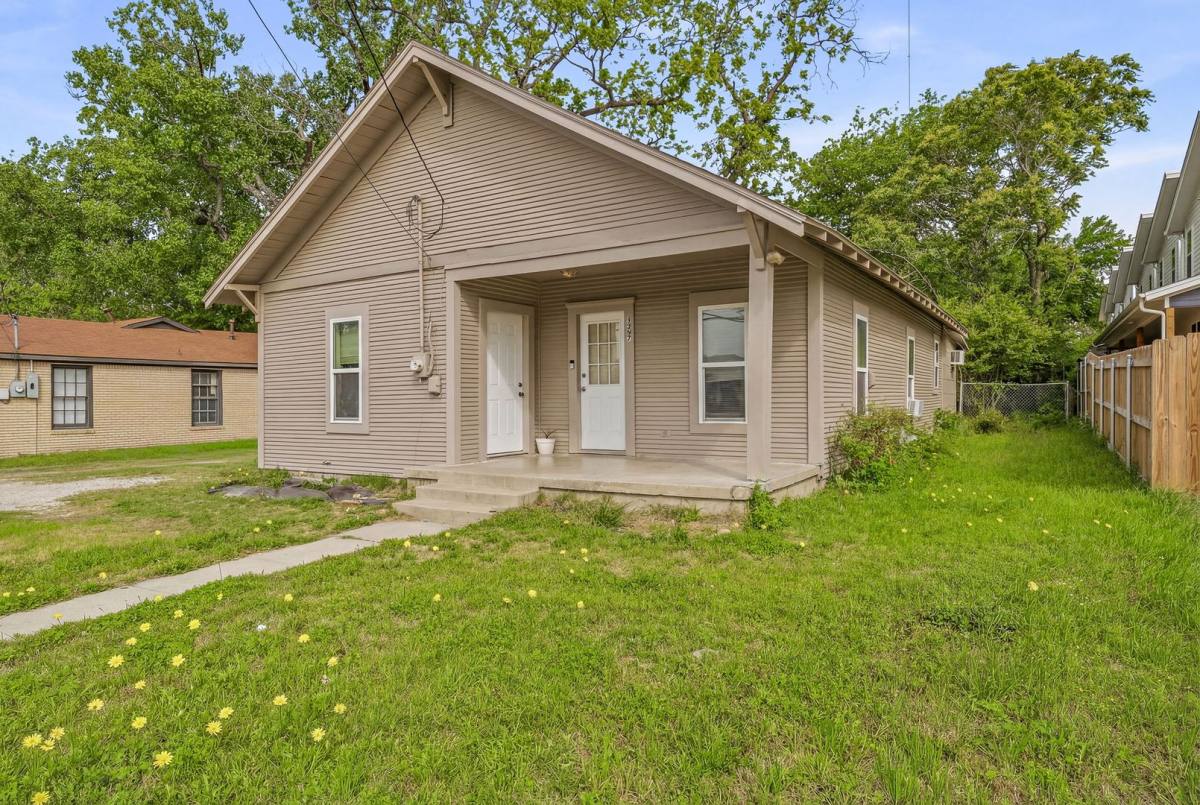 House for rent at 1287 W Frey St, Stephenville, TX 76401