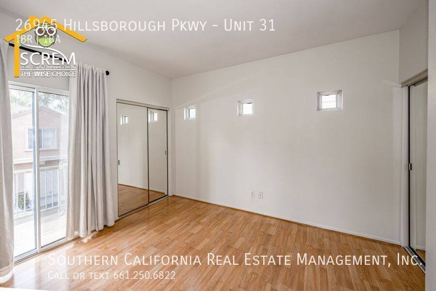 Townhouse for rent at 26945 Hillsborough Parkway #31, Valencia, CA 91354