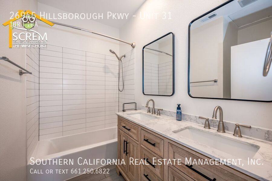 Townhouse for rent at 26945 Hillsborough Parkway #31, Valencia, CA 91354