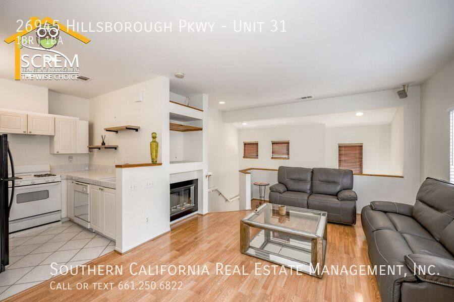 Townhouse for rent at 26945 Hillsborough Parkway #31, Valencia, CA 91354