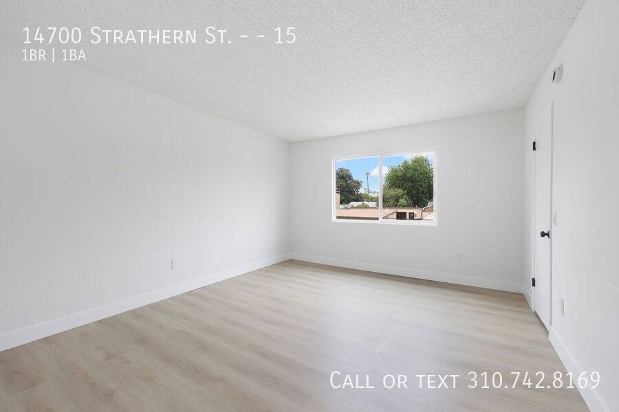 Apartment for rent at 14700 Strathern St #15, Santa Monica, CA 90402