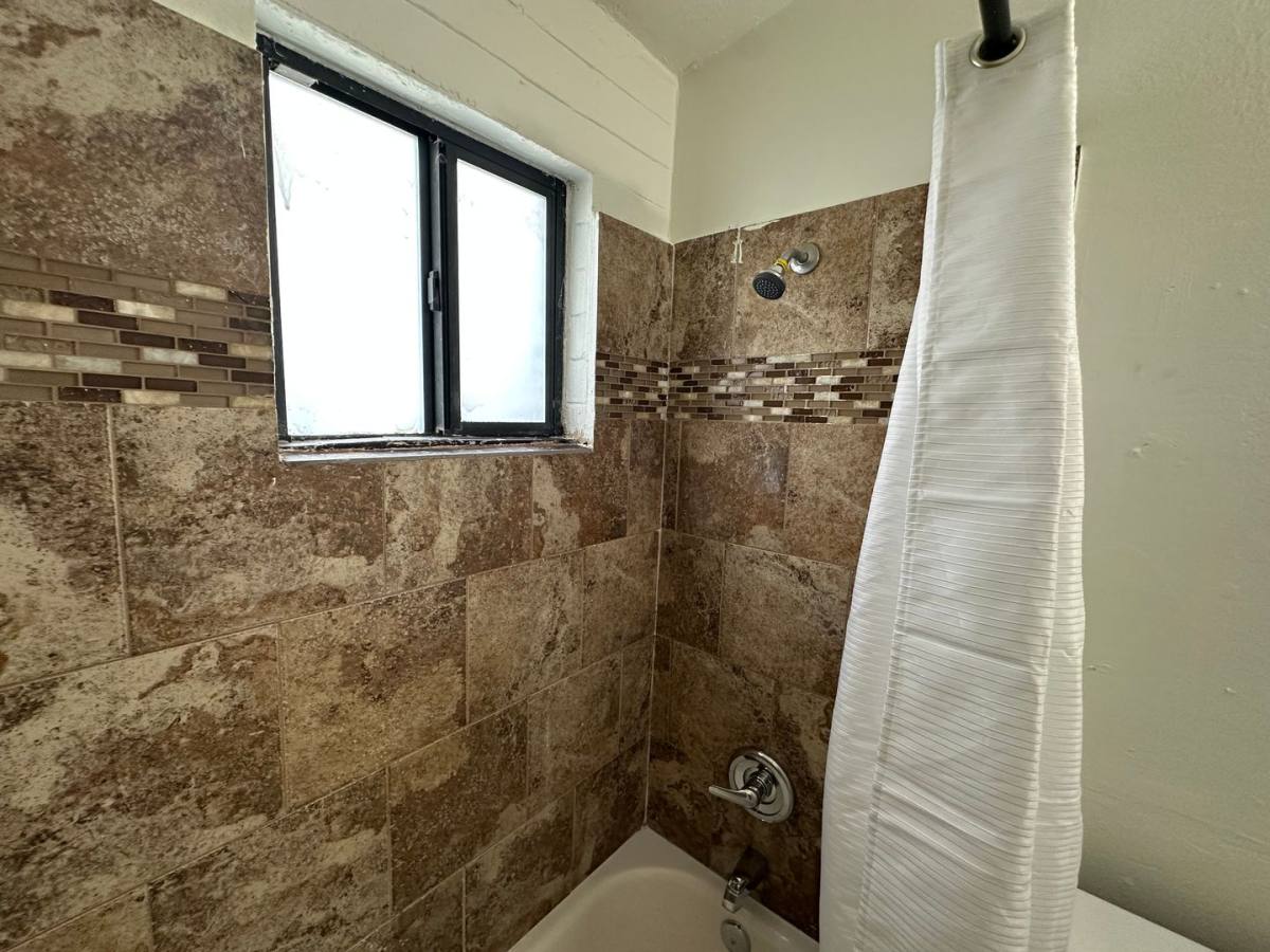 Apartment for rent at 1626 N 26th Place, Phoenix, AZ 85008