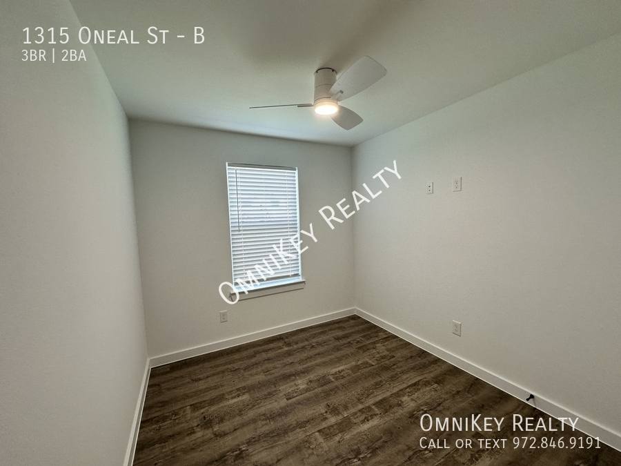 Apartment for rent at 1315 Oneal St #B, Commerce, TX 75428