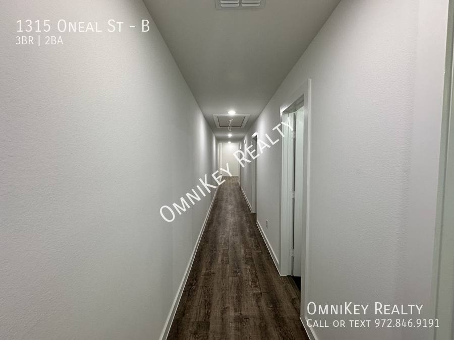 Apartment for rent at 1315 Oneal St #B, Commerce, TX 75428
