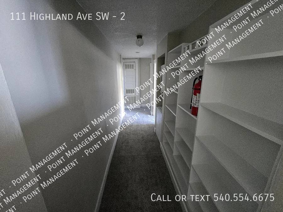 Apartment for rent at 111 Highland Ave SW #2, Roanoke, VA 24016