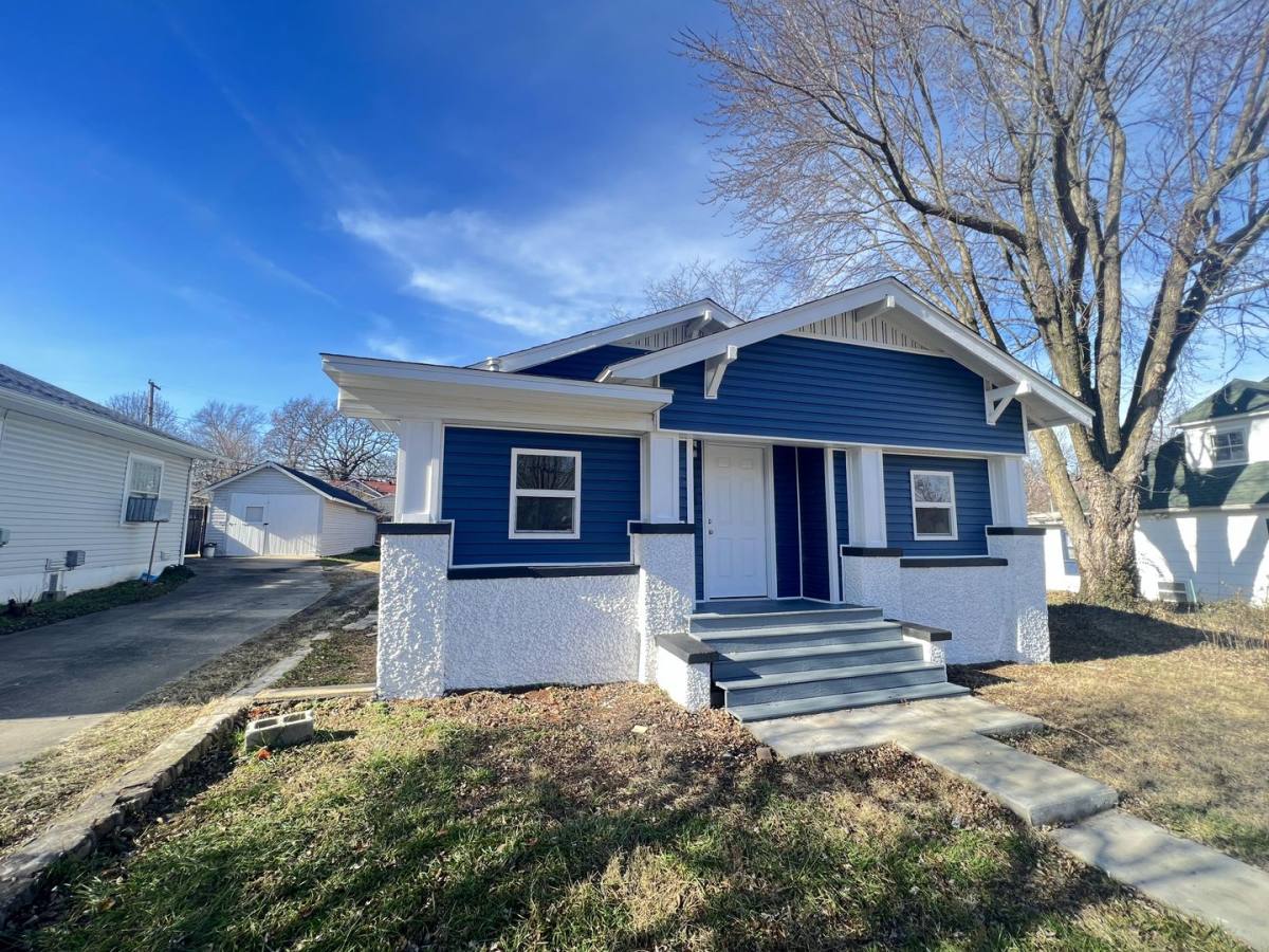 House for rent at 2251 N Rogers Ave, Springfield, MO 65803