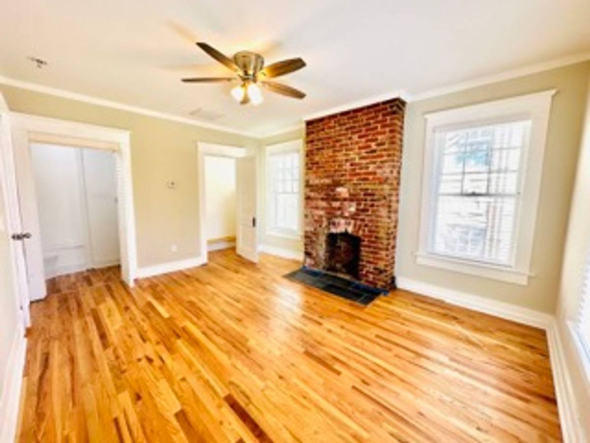 Apartment for rent at 928 Ponce De Leon Ave NE, Atlanta, GA 30306