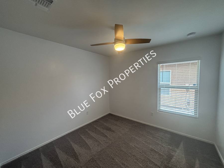 House for rent at 98 E Manor View Rd, Tucson, AZ 85756