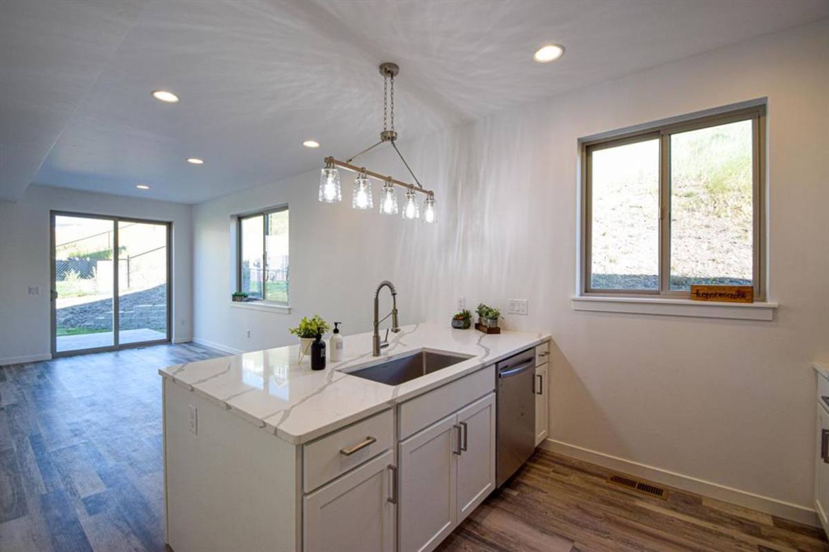 Townhouse for rent at 7114 Shaver Dr, Missoula, MT 59803