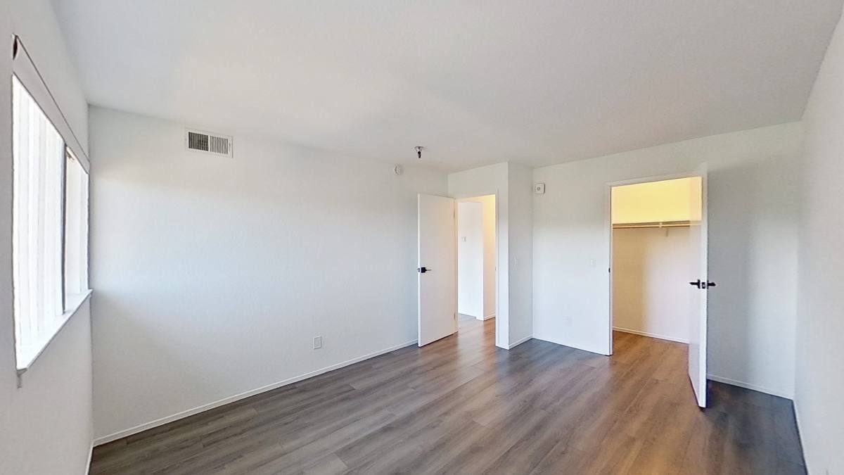 Apartment for rent at 2033 Castro St #11, San Francisco, CA 94131