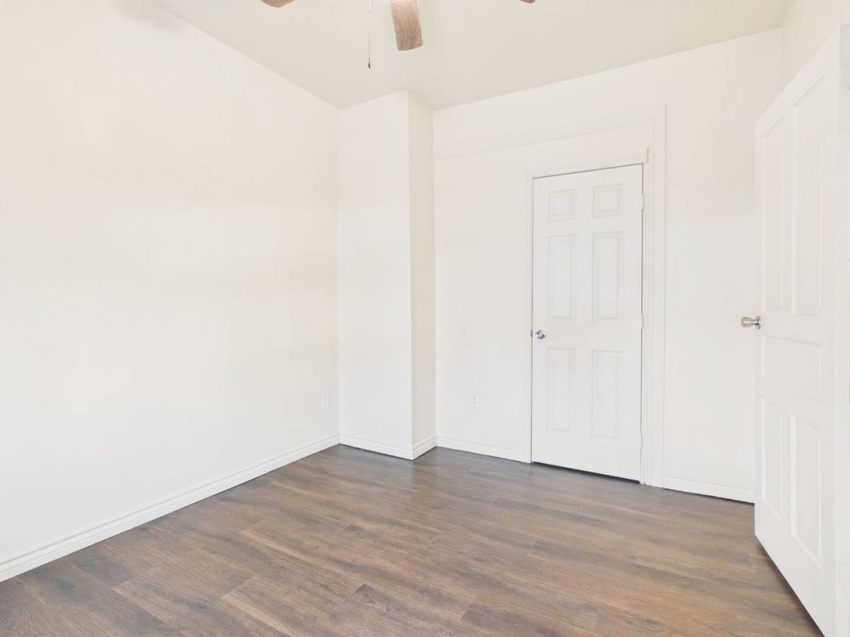 House for rent at 29 S 15th St, Harrisburg, PA 17102