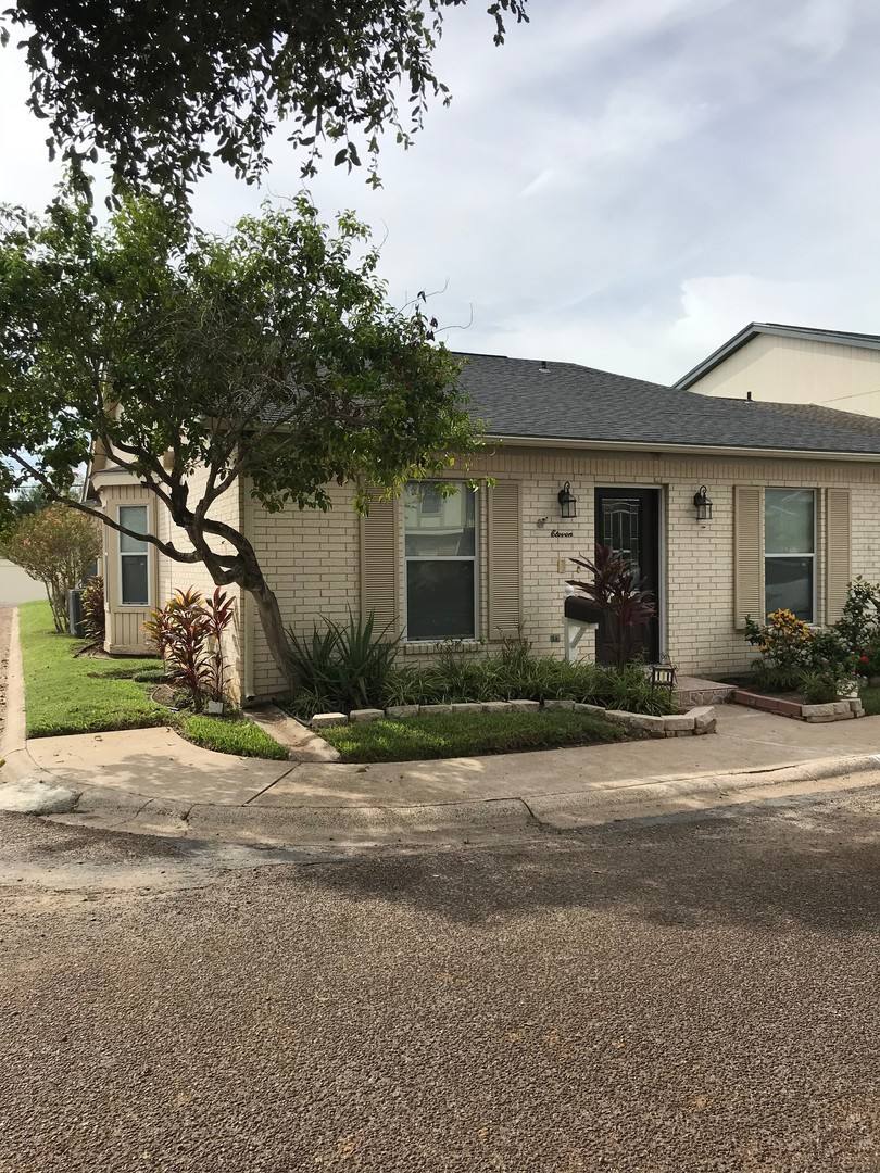 Townhouse for rent at 500 Wichita Ave, McAllen, TX 78503