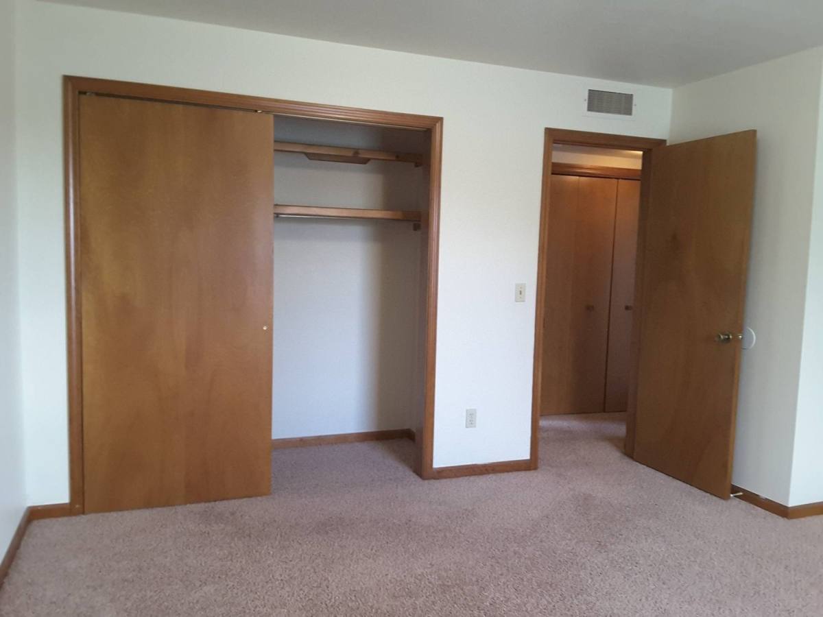 Apartment for rent at 201 Stonewall Court, Nappanee, IN 46550