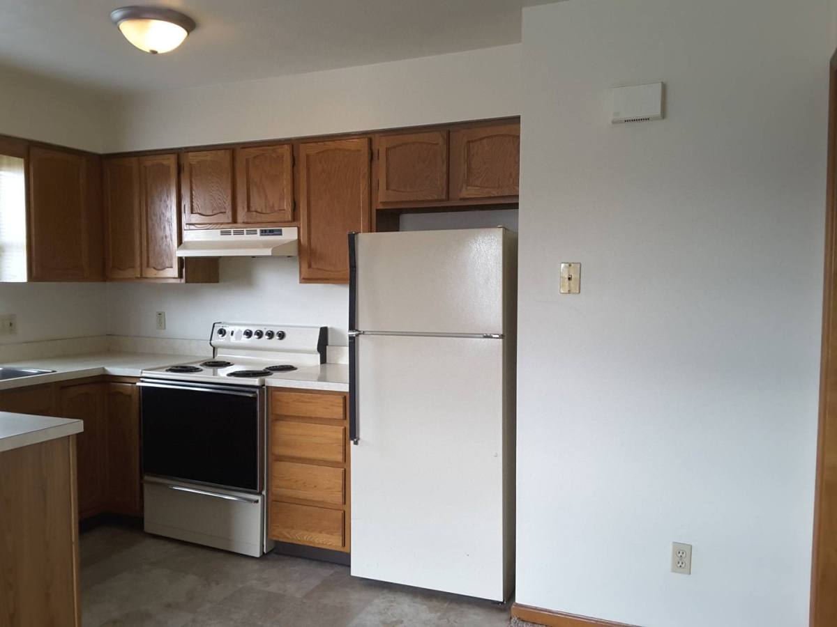 Apartment for rent at 201 Stonewall Court, Nappanee, IN 46550