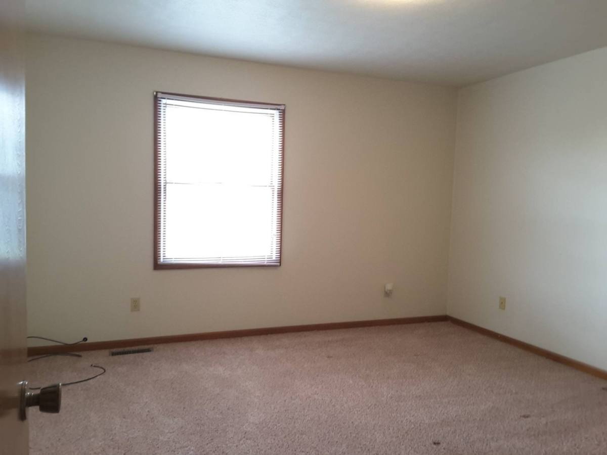 Apartment for rent at 201 Stonewall Court, Nappanee, IN 46550