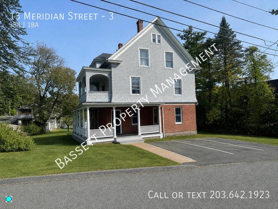 Apartment for rent at 13 Meridian St #3, Terryville, CT 06786