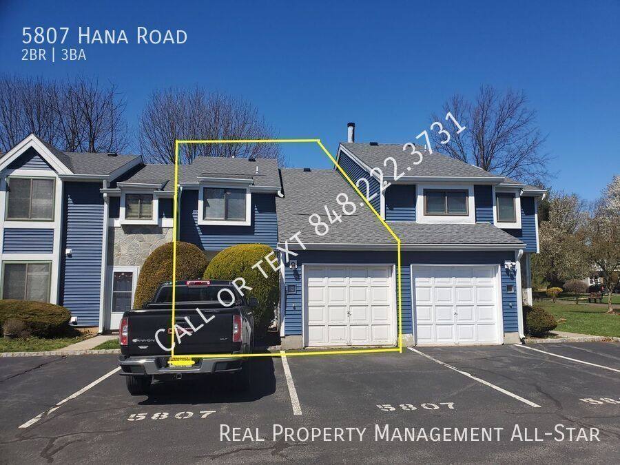 Townhouse for rent at 5807 Hana Rd, Edison, NJ 08817