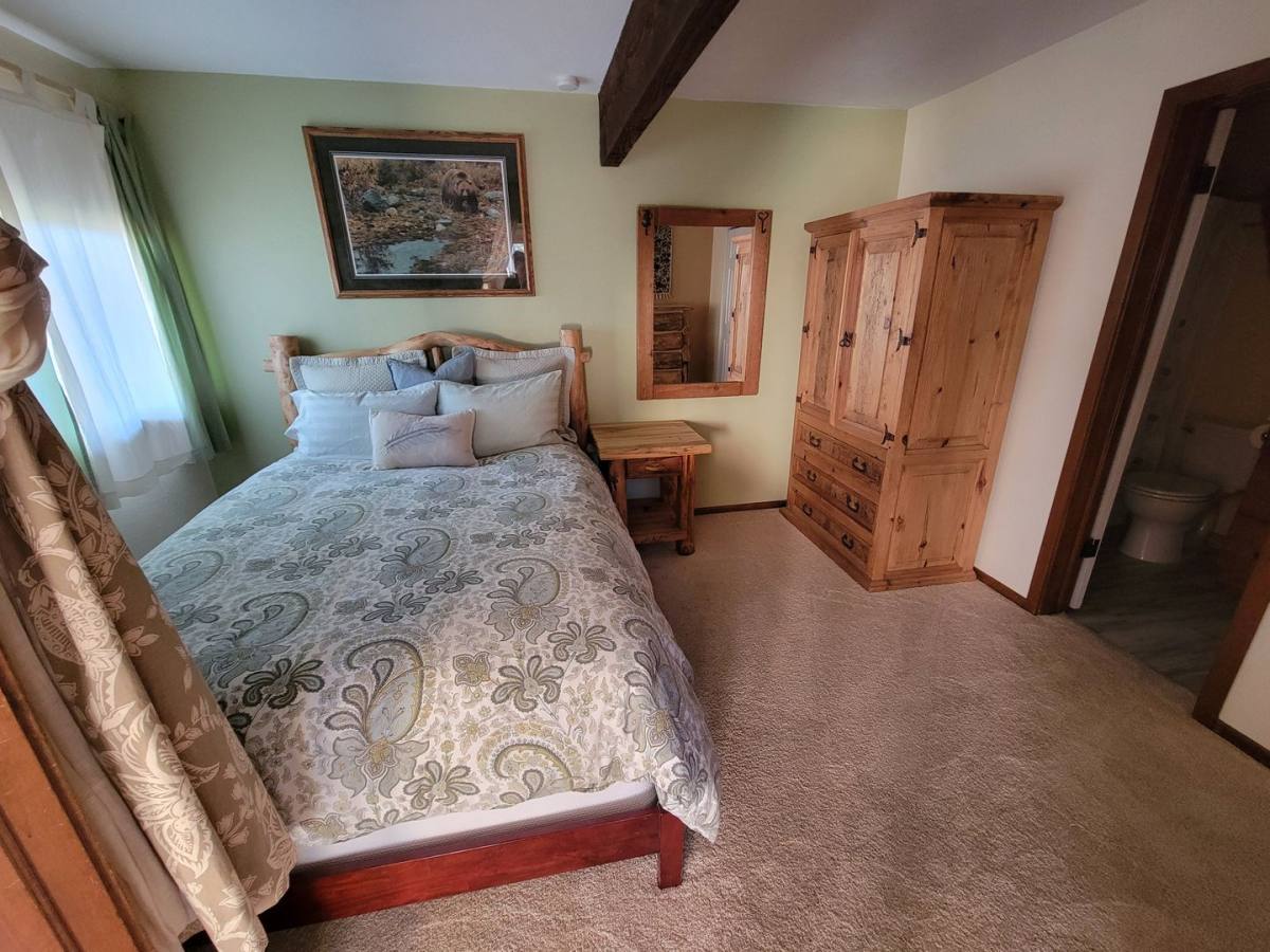 Condo for rent at 3254 Cripple Creek Trail, Boulder, CO 80305
