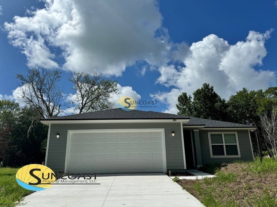 House for rent at 8175 Golden Bamboo Dr, Jacksonville, FL 32219