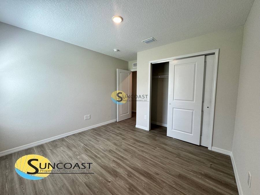 House for rent at 8175 Golden Bamboo Dr, Jacksonville, FL 32219