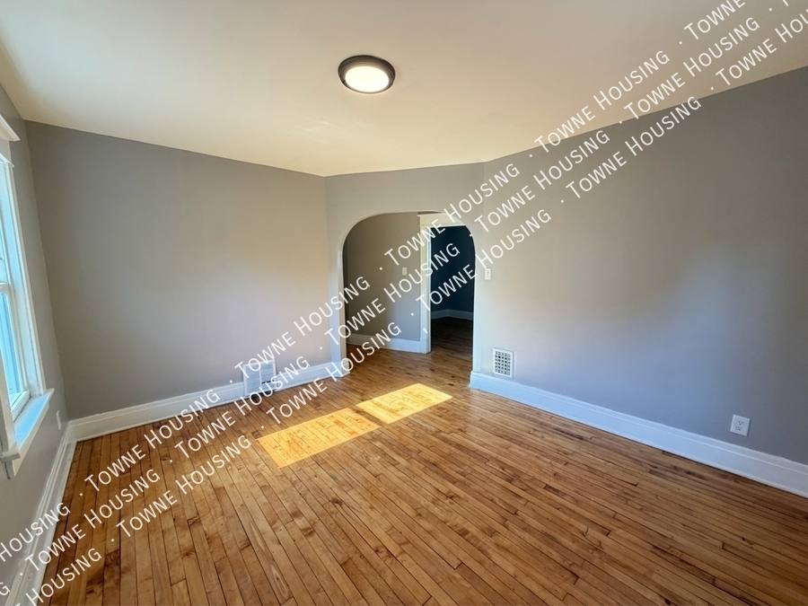 Apartment for rent at 37 Holmes St, Buffalo, NY 14207