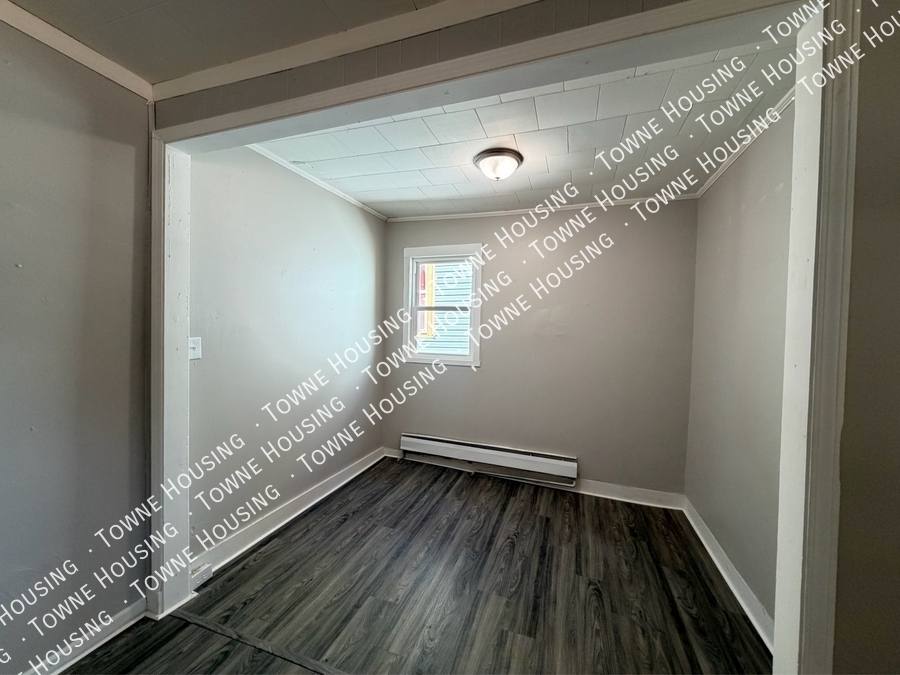 Apartment for rent at 256 14th St #1, Buffalo, NY 14213