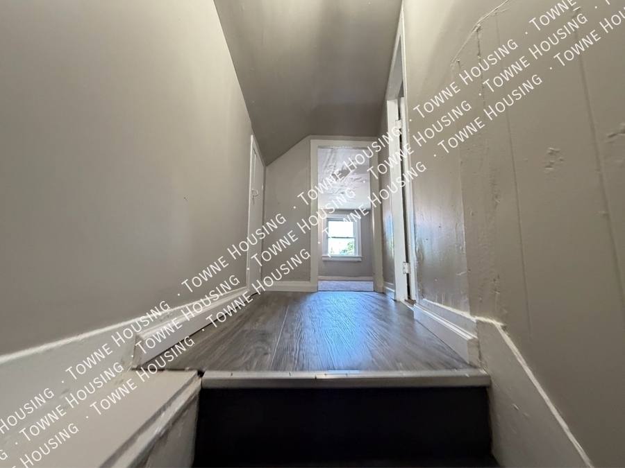 Apartment for rent at 256 14th St #1, Buffalo, NY 14213