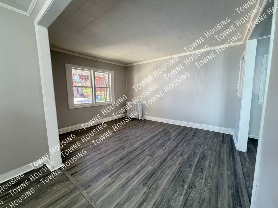Apartment for rent at 256 14th St #1, Buffalo, NY 14213