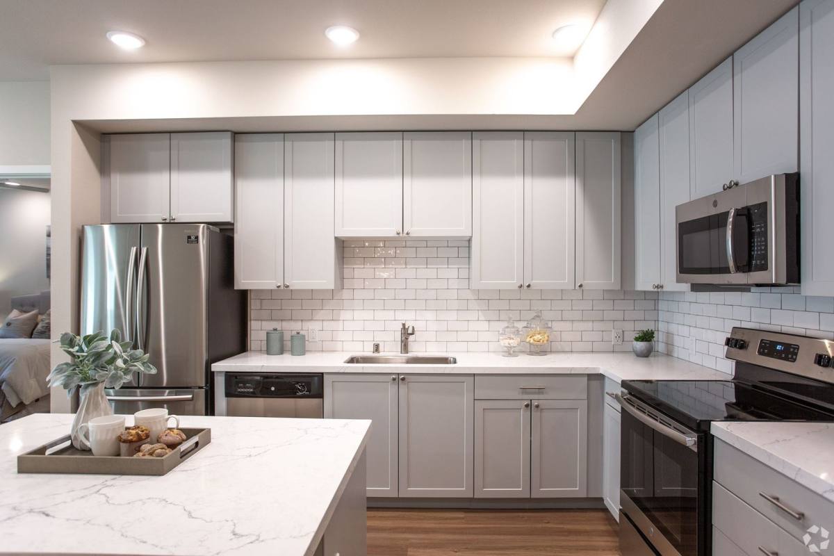 Apartment for rent at 77 N Conejo School Rd, Thousand Oaks, CA 91362
