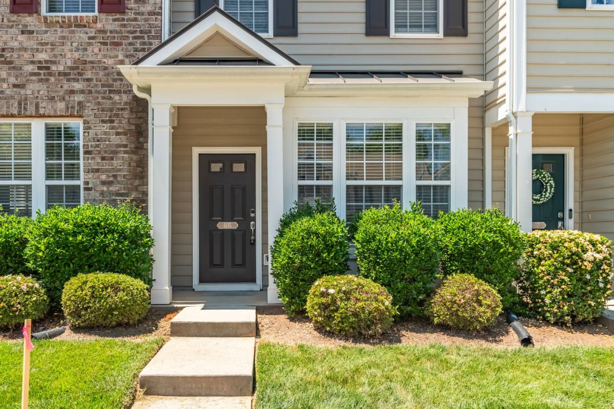Townhouse for rent at 605 Cupola Dr, Raleigh, NC 27603