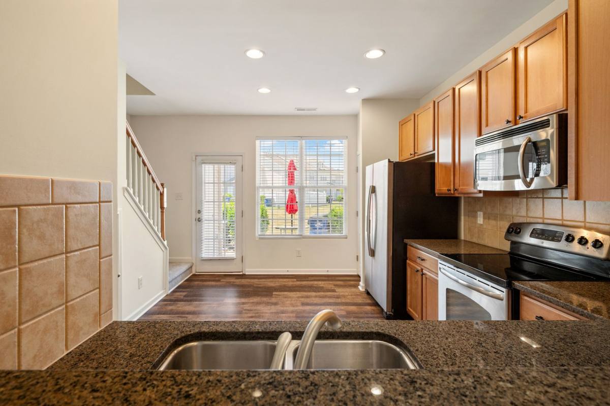 Townhouse for rent at 605 Cupola Dr, Raleigh, NC 27603