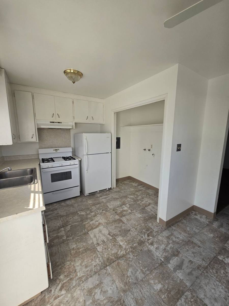 Apartment for rent at 1915 Celeste Court, Modesto, CA 95355