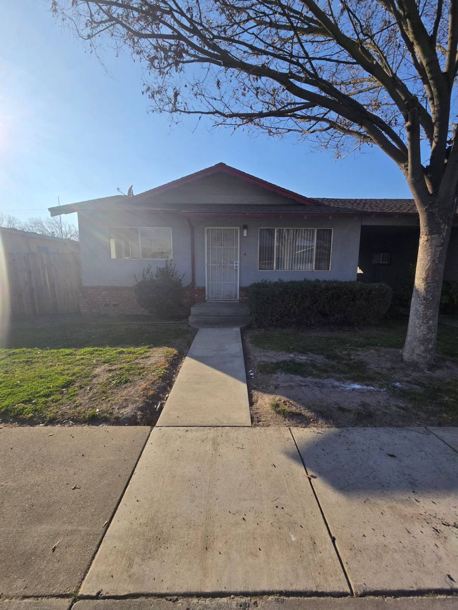 Apartment for rent at 1915 Celeste Court, Modesto, CA 95355
