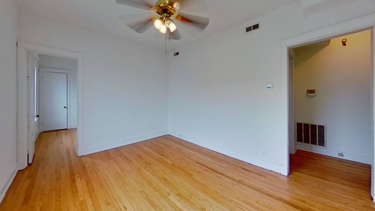 Apartment for rent at 4103 N Damen Ave, Chicago, IL 60618