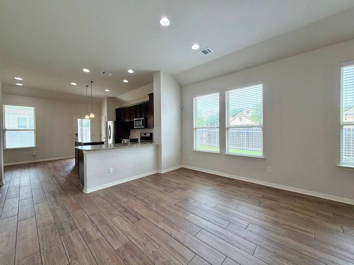 House for rent at 877 Centerra Hills Circle, Round Rock, TX 78665