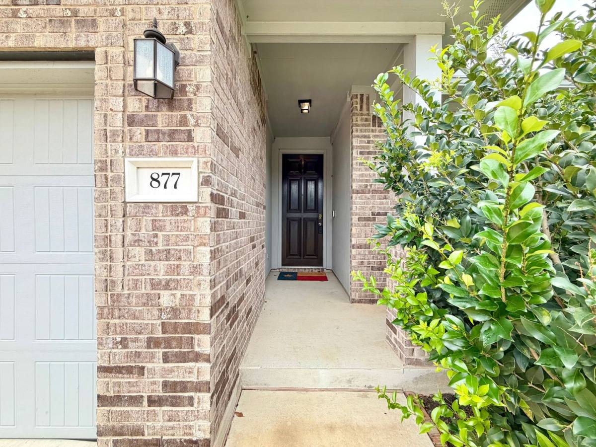 House for rent at 877 Centerra Hills Circle, Round Rock, TX 78665