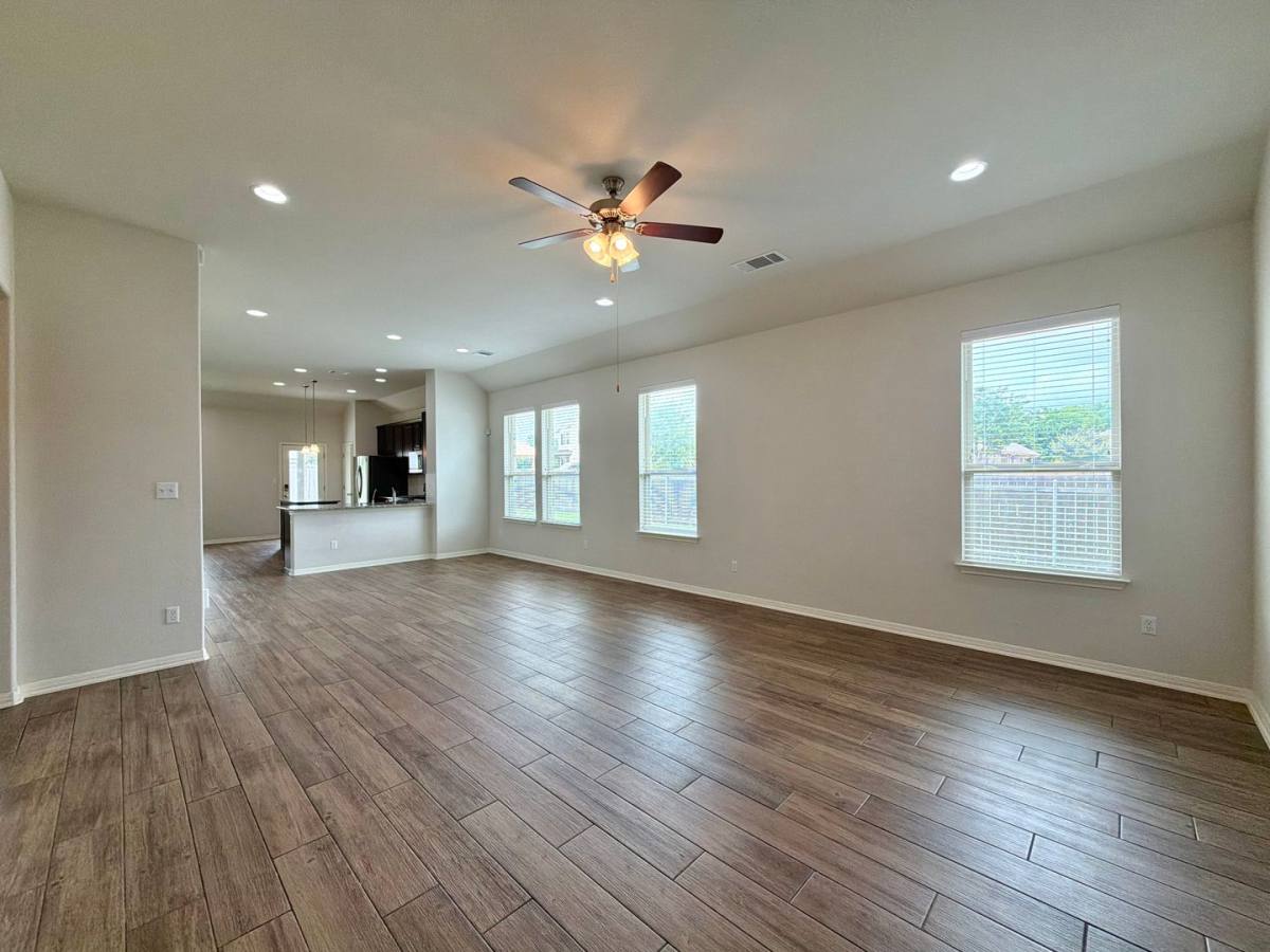 House for rent at 877 Centerra Hills Circle, Round Rock, TX 78665